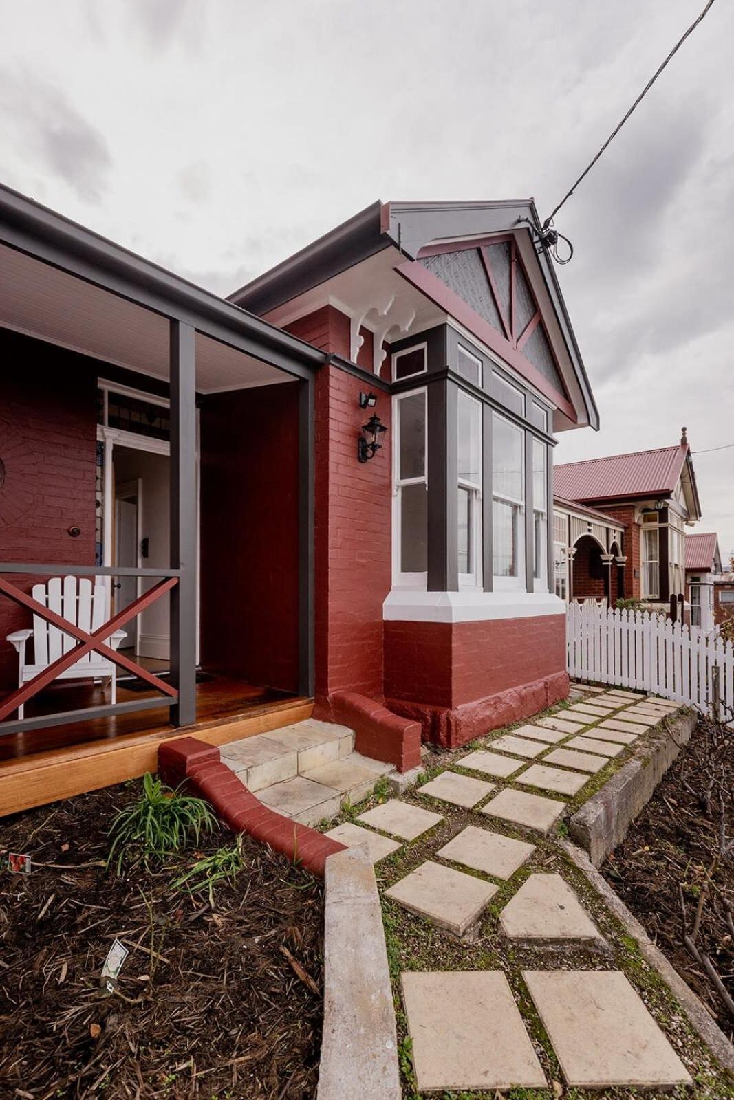 Inner-City Heritage Home In Hobart Kültér fotó